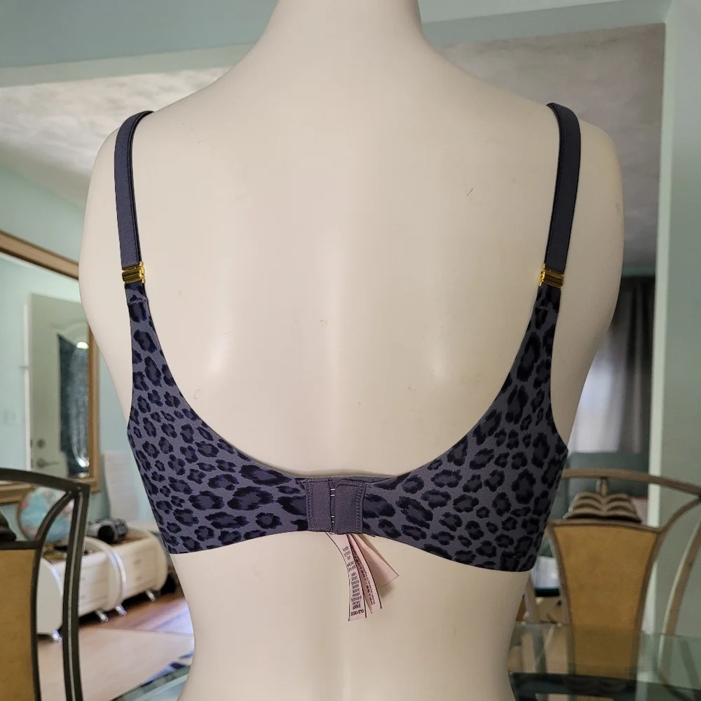 Victoria's Secret Bra ❤ - Picture 2 of 6